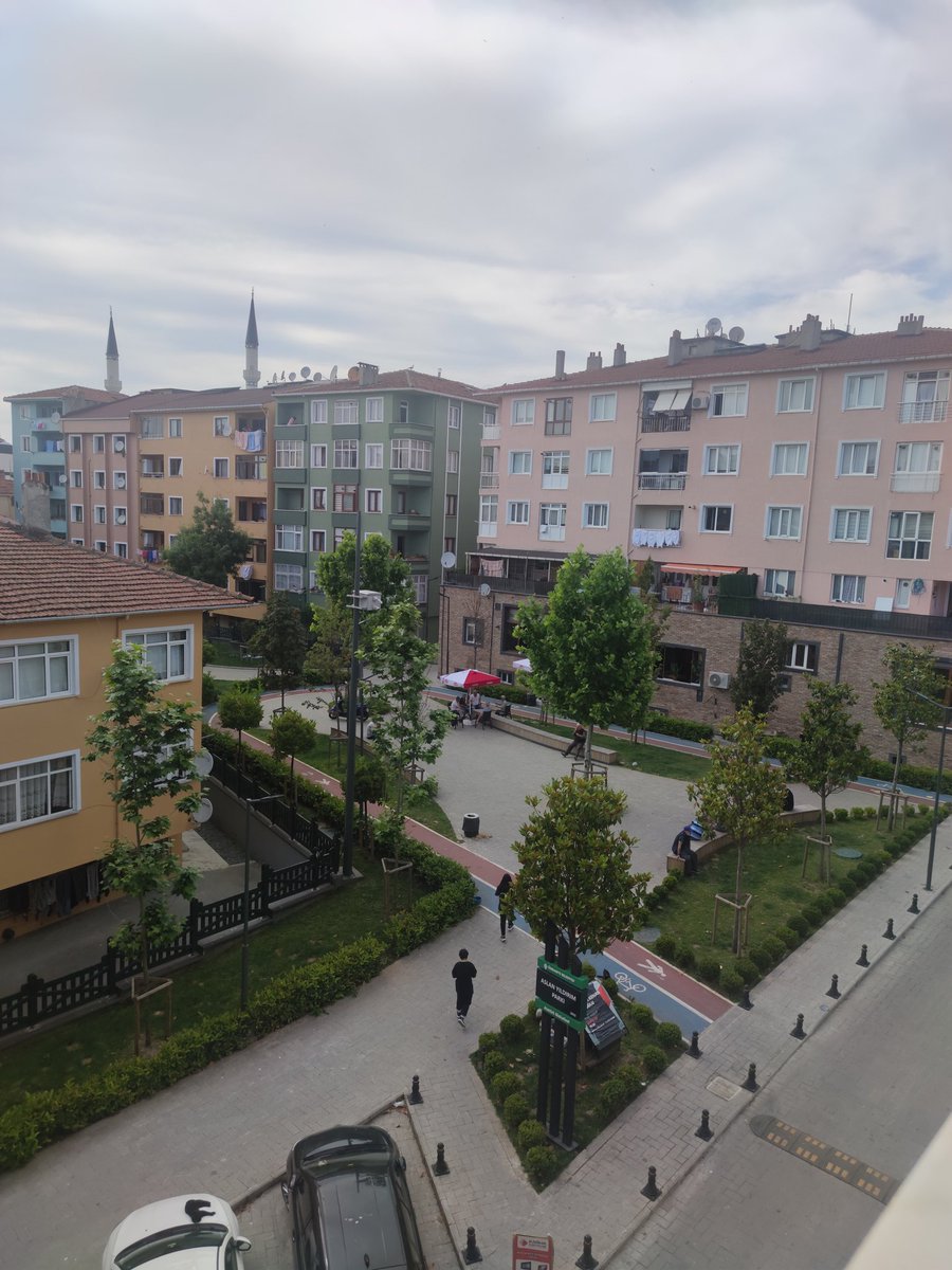 Ümraniye akp ismet yıldırım onaylı rize dernekleri için yaptığı park okadar rahatlarki tüm gün parkda cocuk yerine yetişkin küfür ve sigara maruz çevreye rahatsız veriliyor park ici dernek olurmu acil kontrol edelim <a href="/umraniyebeltr/">Ümraniye Belediyesi</a>  <a href="/ismetyildirimtr/">İsmet Yıldırım</a>  <a href="/IBBcozummerkezi/">İBB Çözüm Merkezi</a> <a href="/istanbulbld/">İstanbul Büyükşehir Belediyesi</a>
