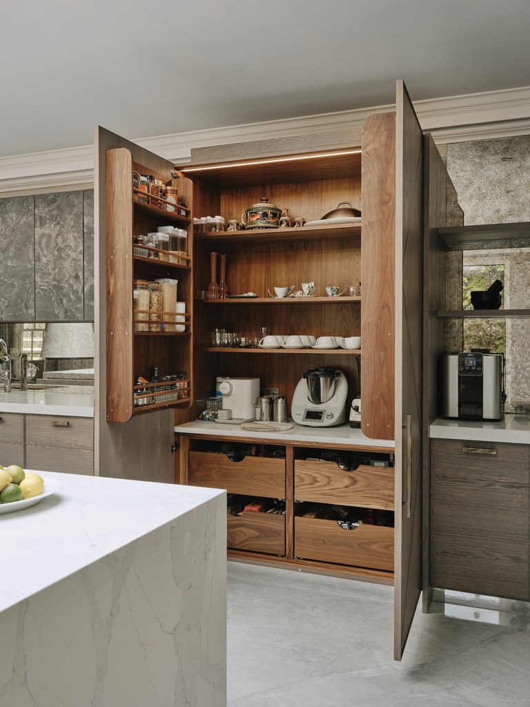 Ledbury Studio tweet media