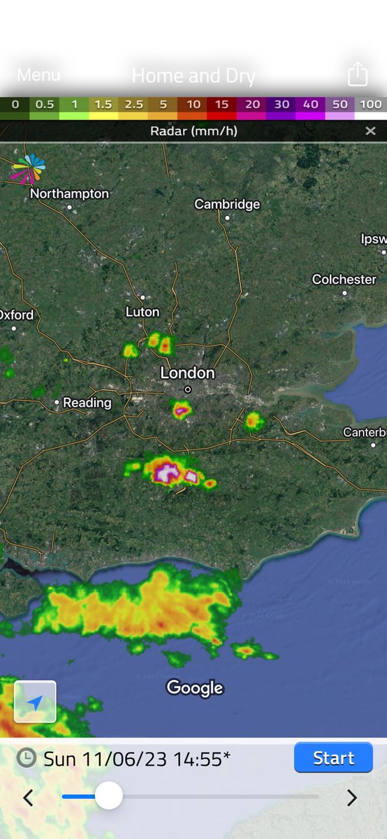 Thames Weather 🍁 on Twitter "A few showers have formed moving NW. the