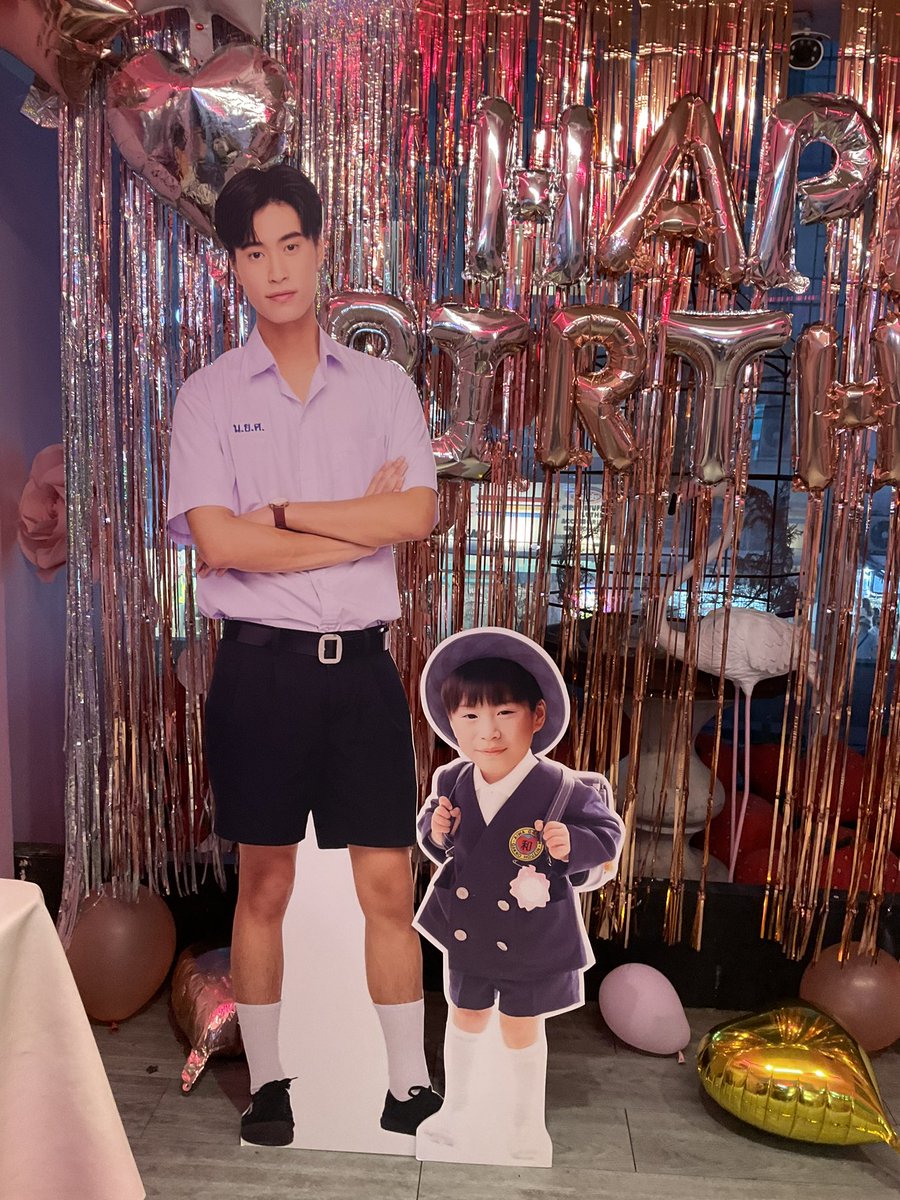 nnatn14i's tweet photo. พี่เจม พาน้องเจมินิเข้าโรงเรียนอนุบาลค้าบ💗🫵🏻

#Gemini19thBDProject 
#GermaniumForGemini
#Gemini_NT https://t.co/MUUMlO4O9X