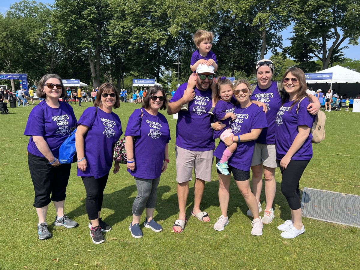 EversourceMA's tweet photo. We love to see so many smiling faces at the Eversource #WalkforBCH! @BostonChildrens https://t.co/y2hBKHaYzk