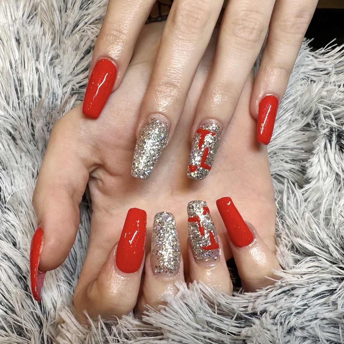 maryturnerspa's tweet photo. Acrylic nails by Kaylee ๐ฅ #acrylic #acrylicnails #nails #cosmo #beauty #color #longnails #shortnails #custom #salon #spa #manicure #fullset #art #polish #gelpolish #shellac #gel #shellacpolish #maryturnerdayspa https://t.co/rap1UEBJmC