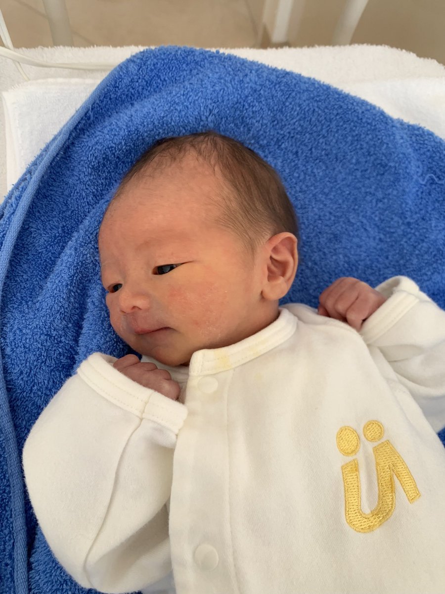 tommy_867's tweet photo. 本当だったら今日が予定日だったけど21日早く次男が生まれました👶🏻 https://t.co/BOSULWcPeq