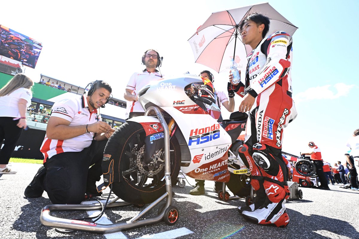 @Taiyofurusato72 and @mariosuryoaj1 can't finish off a good weekend at @MugelloCircuit 
#Moto3 #ItalianGP 🇮🇹 #hondaracingcorporation

Read more: bit.ly/3CmVowv