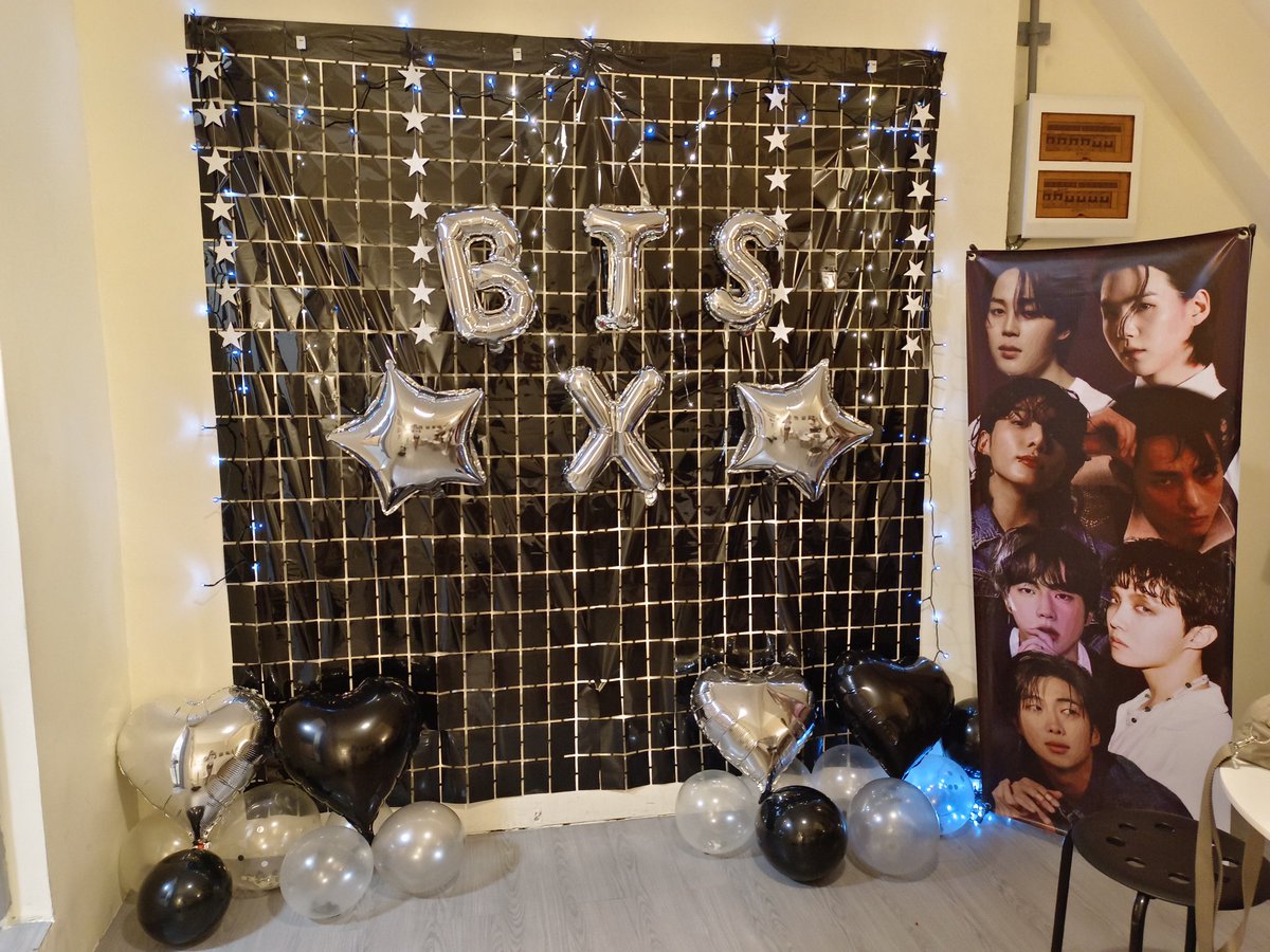 JinKookPH's tweet photo. "Because we’re together, I’m not afraid to hope for eternity- Because you’re the only reason I believe in me." - BTS, Take Two

Happy 10th anniversary, our galaxy @BTS_twt! 💜 We love you! To eternity and beyond with you! 사랑합니다~ 보라해! 💜 #XternityWithBTS #10YearsWithBTS https://t.co/njGjltf5OK