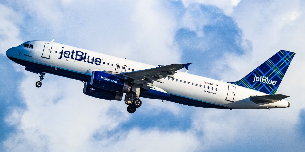 We've got amazing news! @JetBlue will launch nonstop flights from @flyLAXairport to Nassau, Bahamas starting November 4th, 2023. Read more on this exciting news here: fal.cn/3yZZV