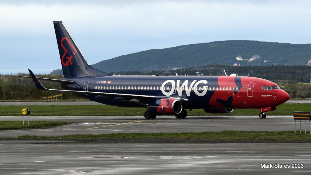 Dauntless 543, OWG Boeing 737-8Q8 C-FHNM at #CYYT , operating under a Lynx Air callsign