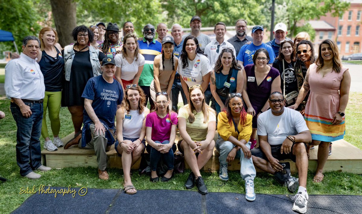 Innamo's tweet image. Together we’re building an Allegheny County for All!

Thank you @AlleghenyDems for putting together such an incredible Unity Picnic 💙