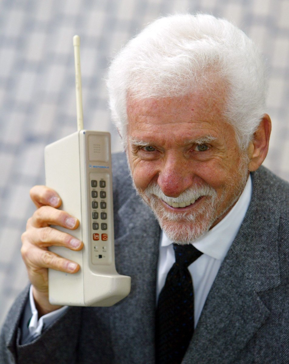 MostAmazingFax tweet picture
