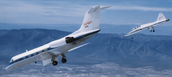 #DYK The #space shuttle landed in a 19 degree glideslope? It literally fell out of the sky with no way to abort a landing.  #Commanders  practiced 800-1000 landings in this airborne simulator. You can climb aboard at Texas Air and Space Museum in Amarillo.
texasairandspacemuseum.org/nasa-shuttle-t…