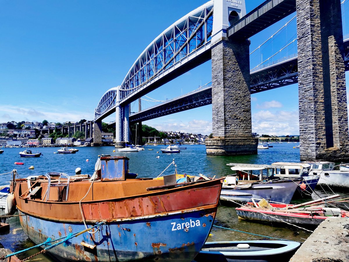 JackieGMs66's tweet photo. Under the bridge @bridgingtamar #brunelbridge #TamarBridge #blueskies #Plymouth #summer #Sunday @britainsocean https://t.co/erLH67BeSb