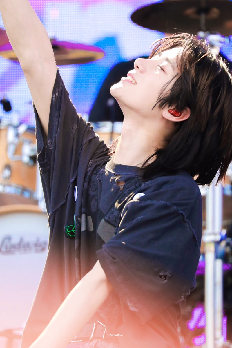 it’s “THEE” photo of beomgyu today