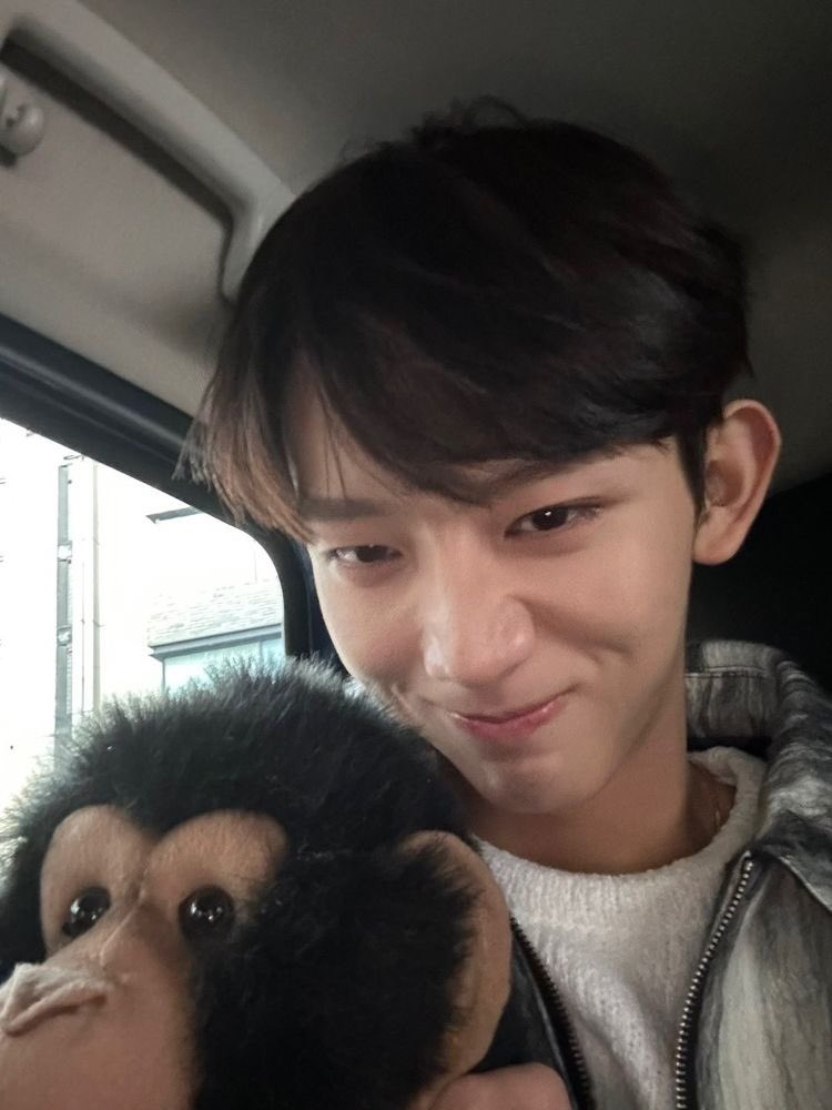 gcnwoo's tweet photo. imy seungeon🥺 https://t.co/Ssw5aCbOE7