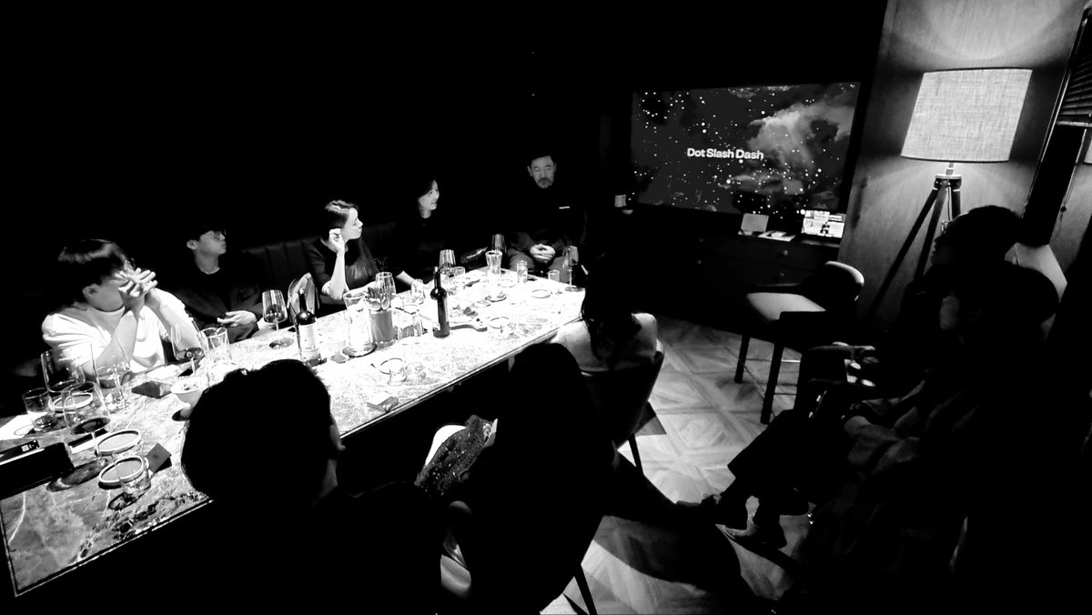 rsvclub's tweet photo. Connecting Visionary Minds.  

#RSVTALKS 
- https://t.co/iCoYo14K49 

#RSVCLUB 
- https://t.co/PSlGs1onbQ 
- https://t.co/DhRS7904HD 
- https://t.co/FH5dnigemd https://t.co/HtG4sqOMPa