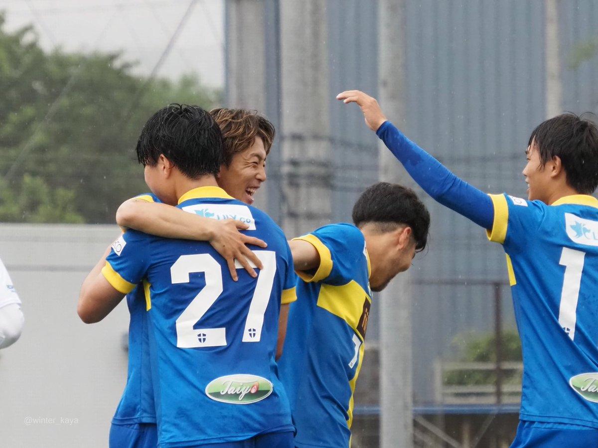 SportEsperanza's tweet photo. 全国社会人サッカー選手権関東予選

🆚アヴェントゥーラ川口
🗓️6/11(日)
⏱13:30kickoff
🏟東京国際大学坂戸キャンパス

エスペランサSC 3-0 アヴェントゥーラ川口
前半 3-0
後半 0-0
合計 3-0

7'   古市翔大
13' 楢本唯翔
20' カベッサ

#エスペランサSC #絶対できる #vamosesperanza https://t.co/2MZQ9Pn6CM