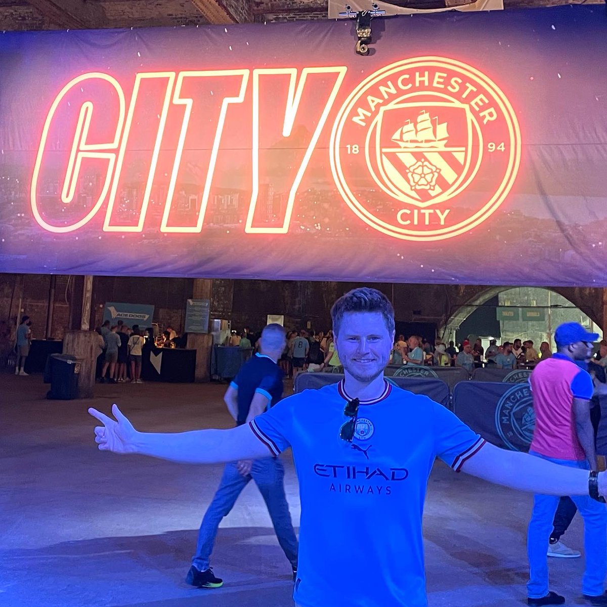 Sambojames0's tweet photo. Dreamer➡️Believer 
💙 
Treble winners, Champions of Europe, things I thought I’d never see 🥲 @ManCity https://t.co/YG3dHdzex6
