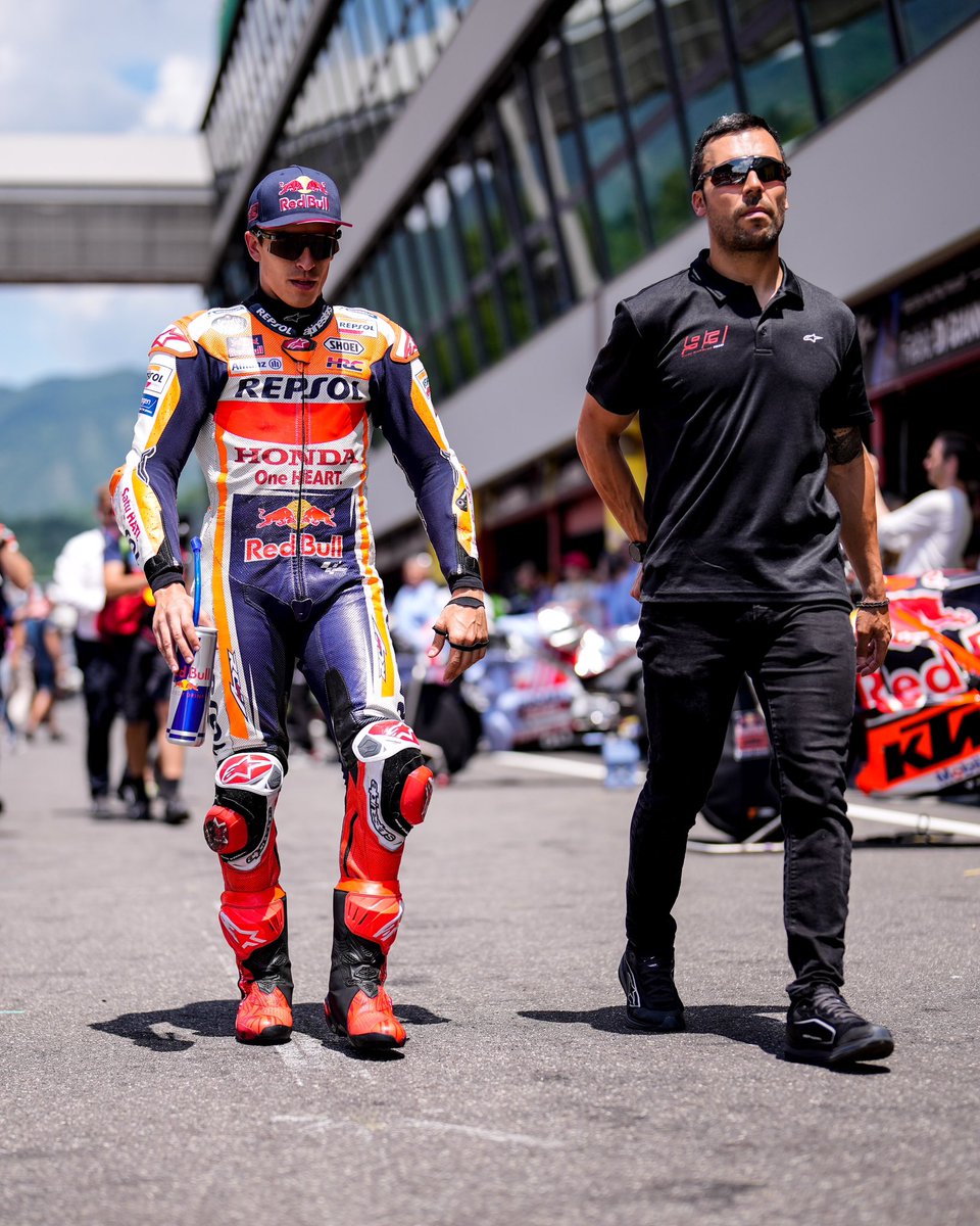 Insistir, persistir y nunca desistir. La semana que viene tendremos otra oportunidad. Gracias por el apoyo 🙌🏼

Insist, persist and never give up. Next week we will have another chance. Thanks for the support 🙌🏼

#MM93 #italianGp