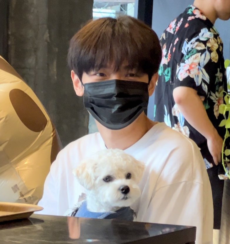 아니 진짜 피는 못 속여 어케 이러케 닮음….?