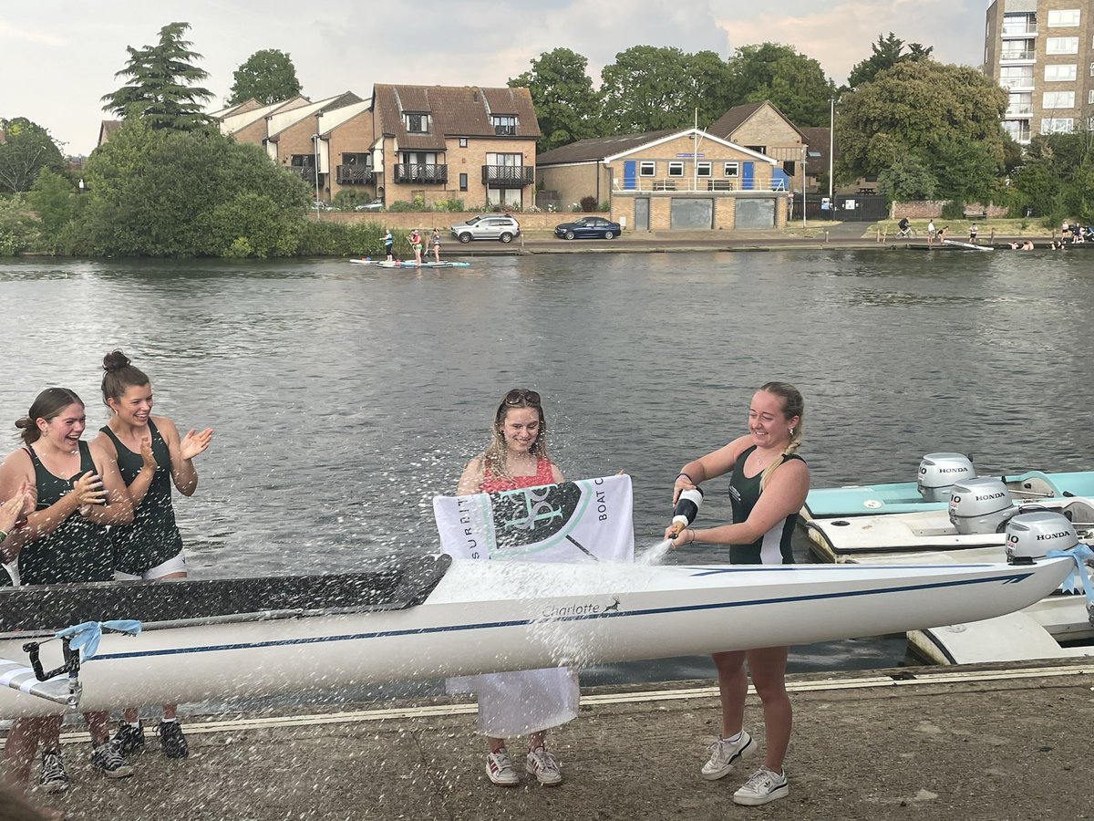 A very special moment naming our <a href="/SurbitonRowing/">SHS || Rowing</a> new boat today 💚