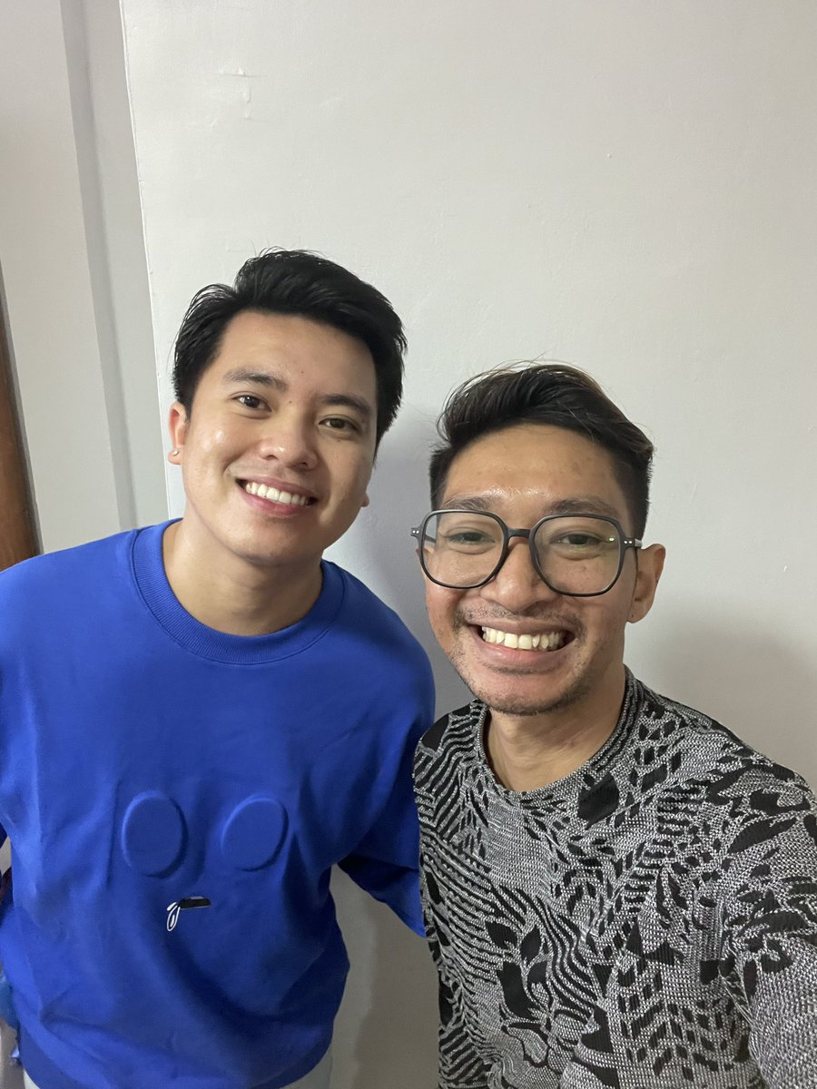 davidariz01's tweet photo. @kimpoyfeliciano So glad to see you again kimpoy. And so happy na nakakwentuhan kita! 
Hope to see you again, Kimpoy! https://t.co/1fFfDgwh1p