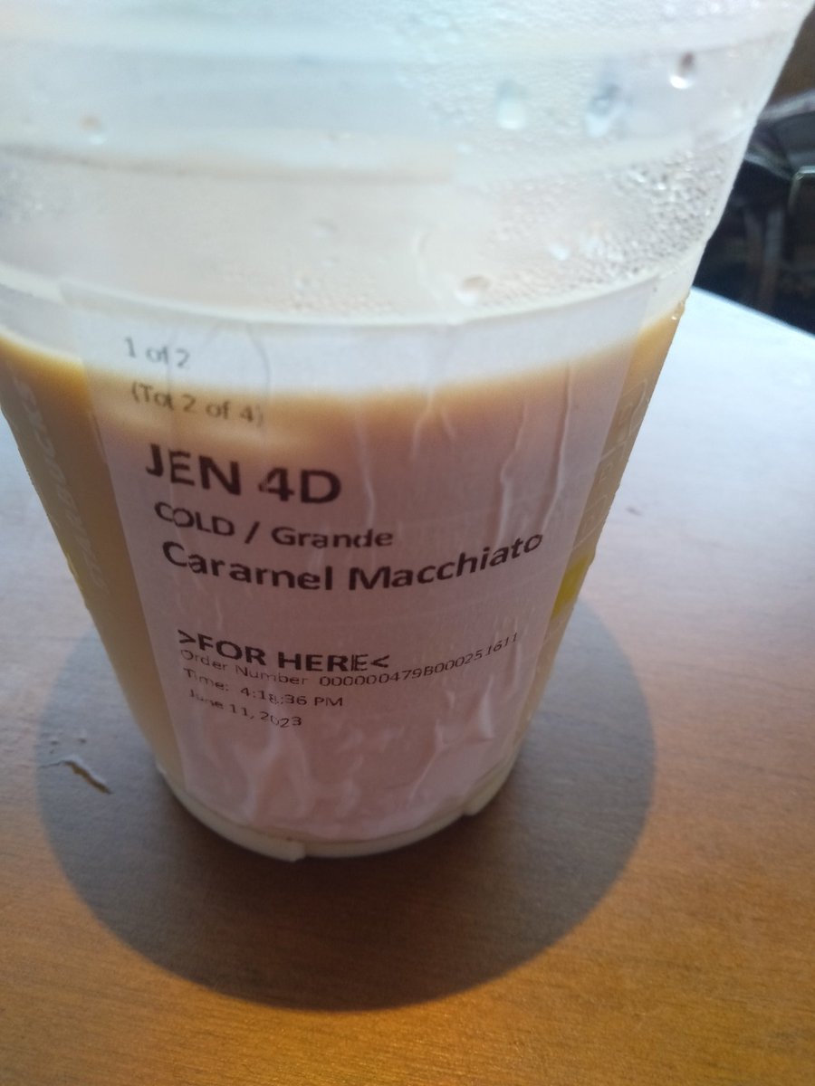 Kape sa starbucks rating

-99999999/10 

Tangina walang lasa 180 php kadiri