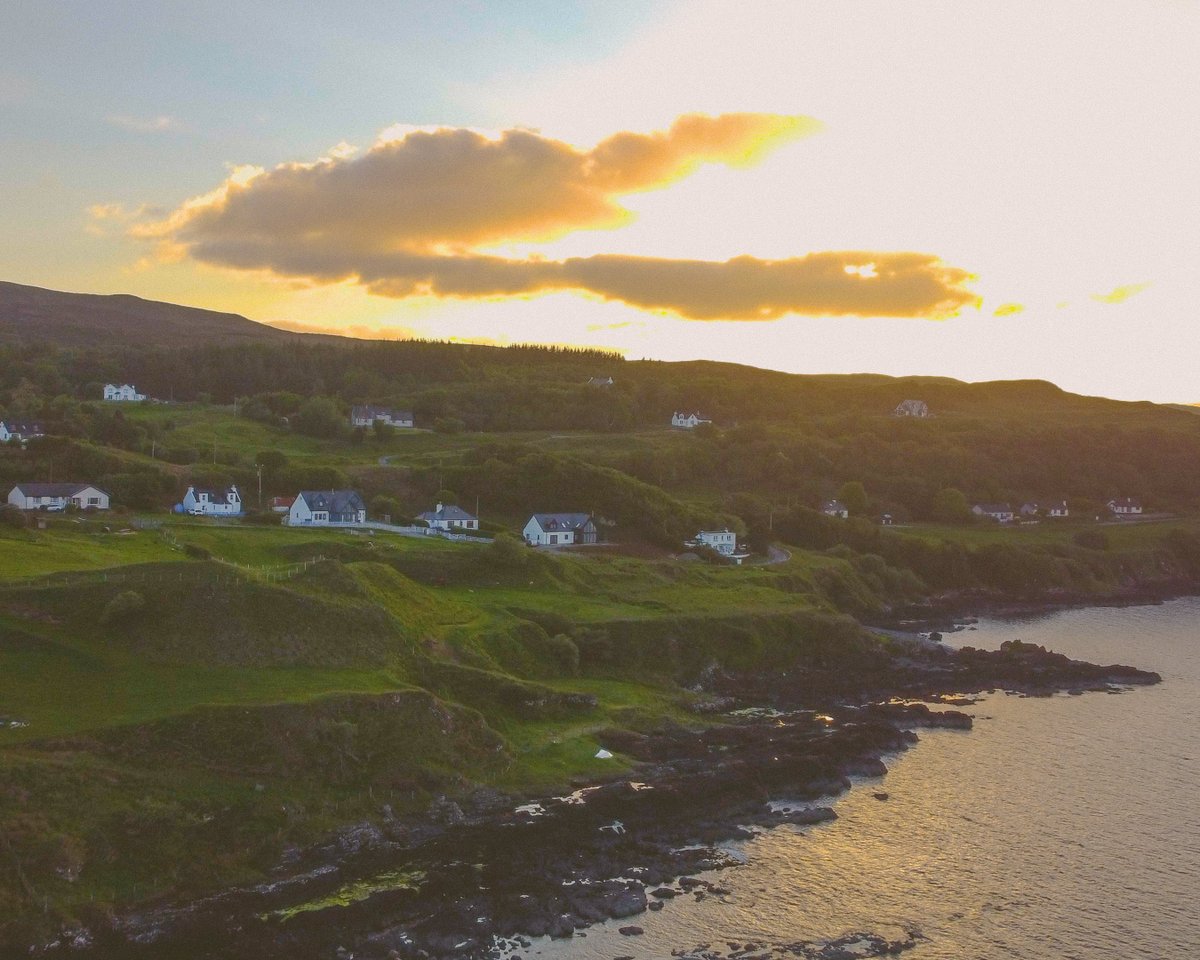 Adventure really is on our doorstep, Isle of Skye was brilliant 🌍🥾 #adventure #hiking #backpacking