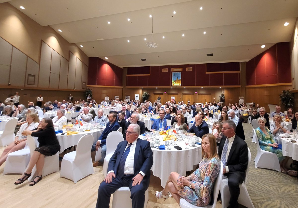 Oleksandr Danyleiko tweet media