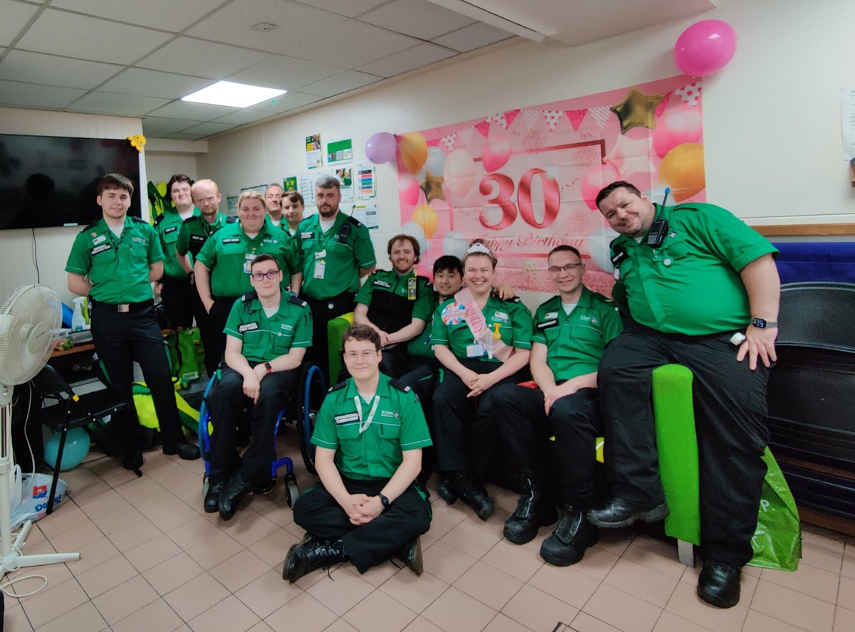 Very proud of the team at NTE last night, everyone tackled the challenges very well. Special well done to Dec for his first trainee operational manager shift, and thank you to <a href="/MegStewart93/">Meg 🍍🌻</a> for celebrating her birthday by covering NTE with us 💚 🚑 #mysjaday #stjohnpeople