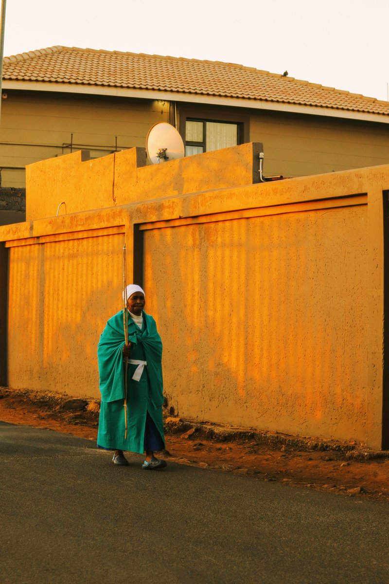 ItuTHEgod's tweet image. and even on the bad days, we're good.

📍eSoweto .