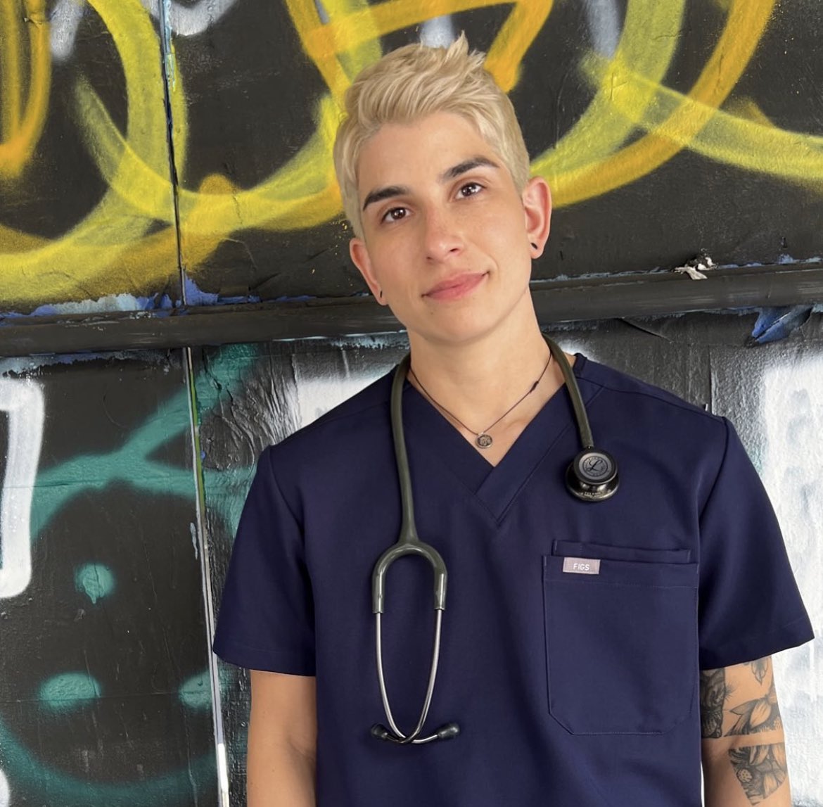 Lost 500+ followers by posting a video supporting a transman. Happy #pride to me! Can I get some RT and new followers? I’m an ER doc and #LGBTQ advocate posting educational content and my thoughts about #advocacy work in the ED 🏳️‍🌈🏳️‍⚧️