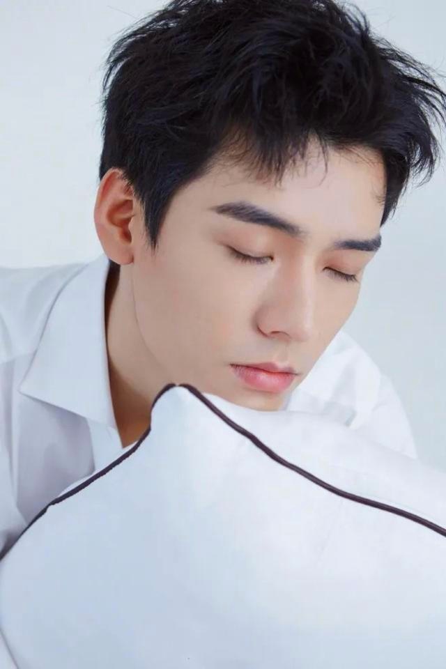 Sweet dream! 💋
#gongjun #gongjunhahaha #gongjunsimon
#龚俊simon #simongongjun #龚俊 #simon龚俊 #공준 #ゴンジュン #กงจวิ้น #cungtuấn 
#risingwiththewind #龚俊徐斯 #legendofanle #foxspiritmatchmaker #thetruth #风过留痕 #龚俊叶谦