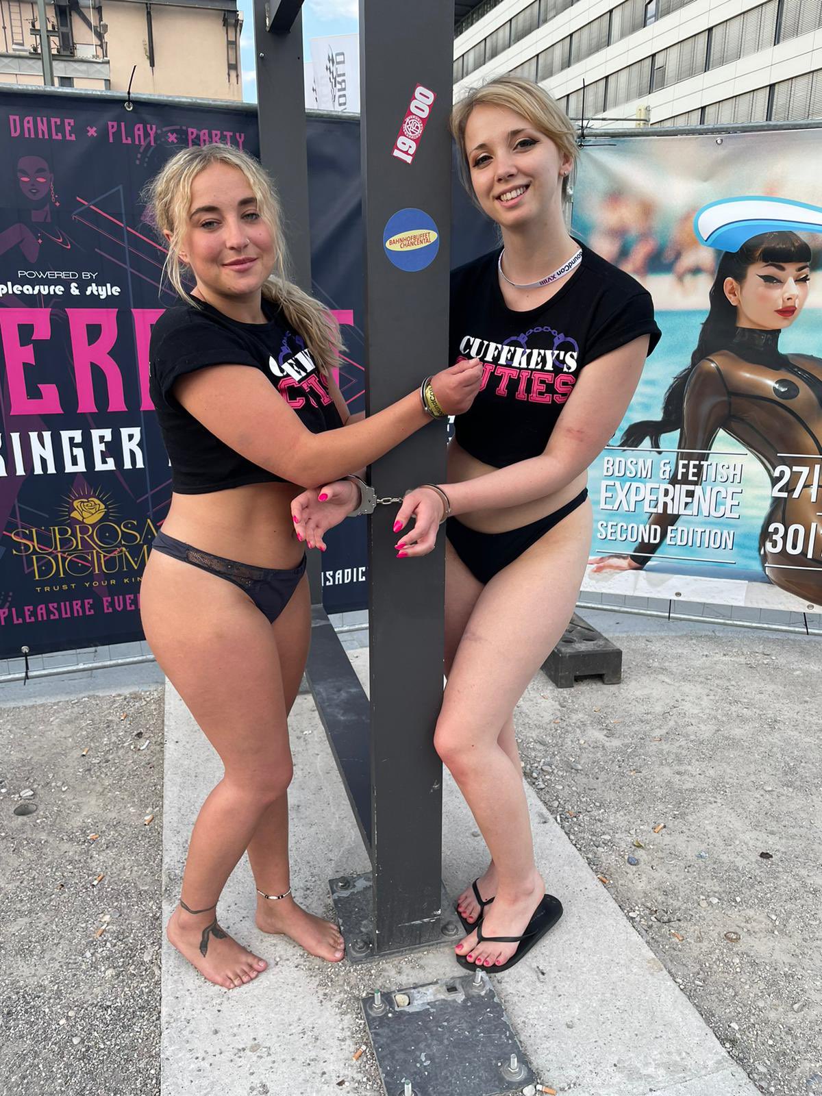 ZoeyZiptie on X: Silly us for letting @cuffkey walk us anywhere near a  post 🙄🤣 @lilmissy_uk loving every minute of it ofc😋 @BoundCon_Munich  t.copGab9yHlYT  X