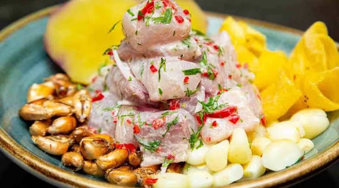 datperuvianB's tweet photo. Thank God I'm Peruvian https://t.co/8kcek7ugXf
