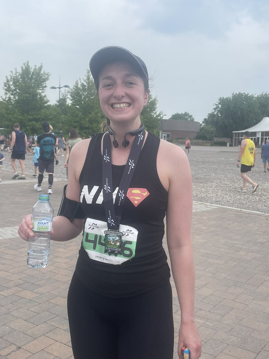 Rebecca hutchinson tweet media