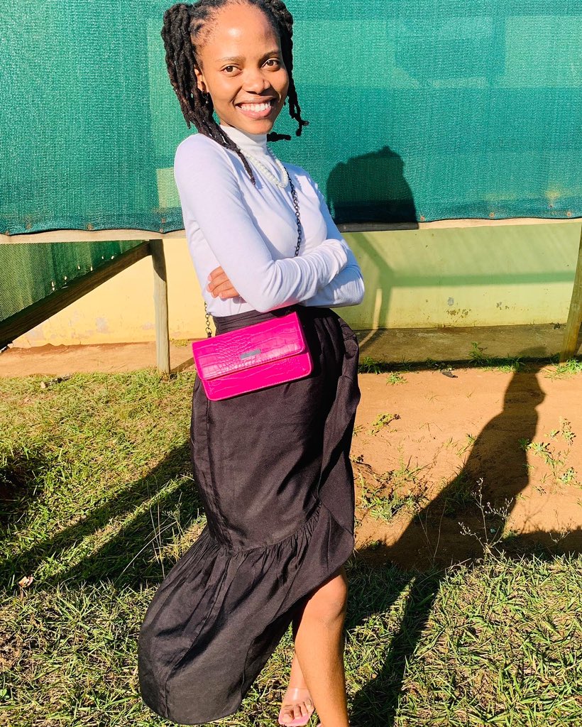 Snoookums's tweet photo. I hope we all meet people who will rekindle that passion inside, even in our career pathways. People who won’t just push us, but they become a ladder to where God wants us to be❤️ happy happy Sunday from this gorgeous gorgeous lady.🫰🤍 https://t.co/AQUyjfcRj9