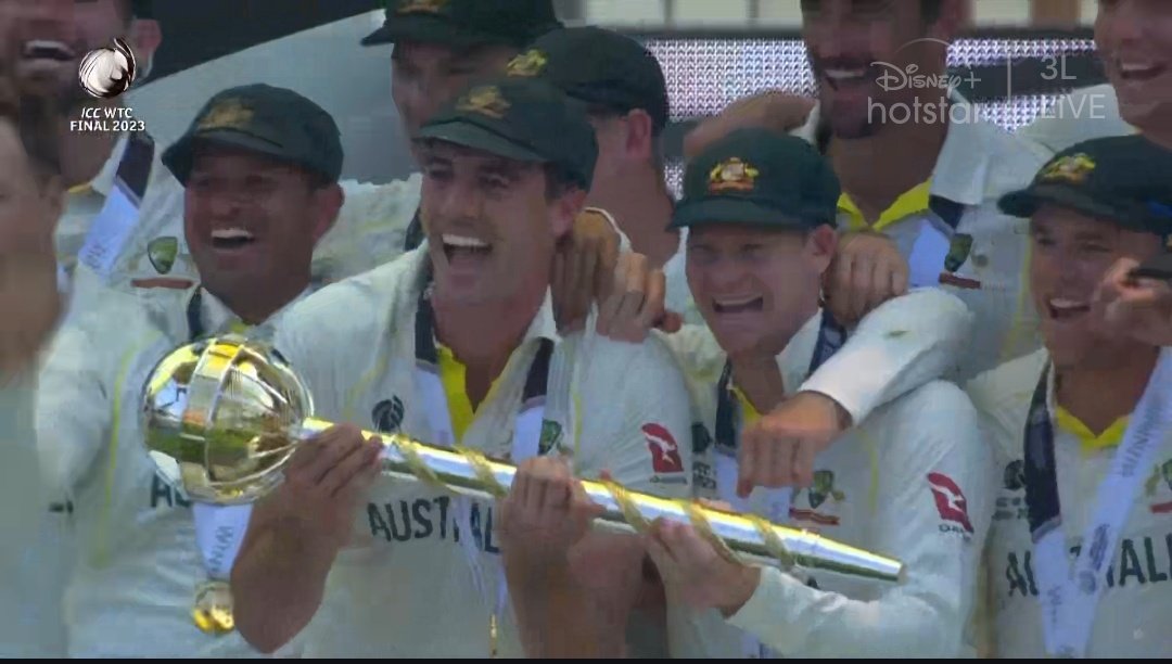 Iam_hassan10's tweet photo. 5 x ODI World Cups🌍
1 x T20i World Cup❤️
1 x Test WTC Mace😋

Team Australia For You🇦🇺❤️ https://t.co/cbVkSGwpEN