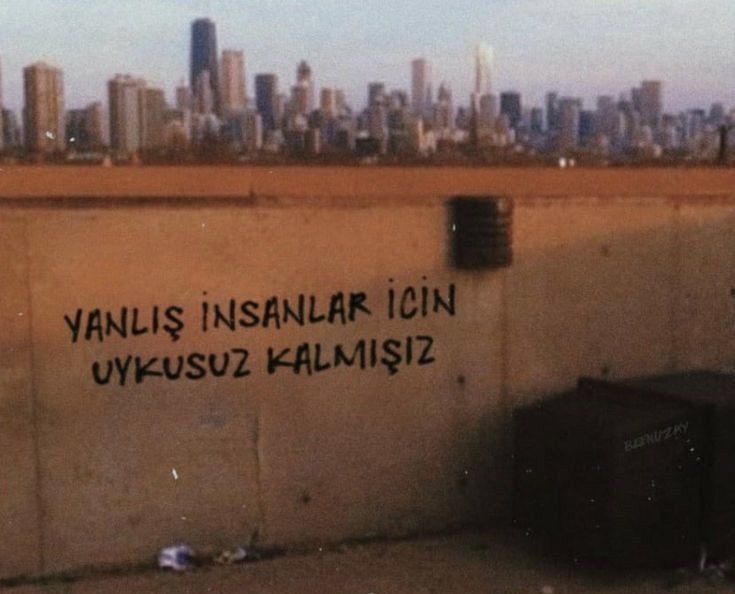 Sezenceastrolo1's tweet photo. Bazı şeyler ve şahıslar:
“UMMMMMRRRUMMMMMDDAAAA degil”
Koç Yengeç Terazi Oğlak 🔥 https://t.co/9Jq9mRtoZh