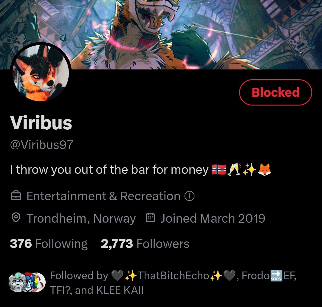 alyxamutt's tweet photo. upsets tf outta me people are "anti-DHC" but follow people like this guy.

he shamelessly bought his suit from DHC LAST YEAR. he got his friends such as Melon Mow to attack anyone who called him out, AND he's interacted with literal zoophiles. 

y'all..? https://t.co/Iz9x5zJPYU