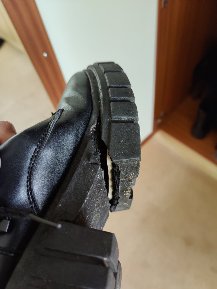 V_Barrett's tweet photo. @ajvoyage Really disappointed in these boots I purchased last November - both have got huge cracks in the sole, I've never seen anything like this before in any boots I've owned! https://t.co/9BrZMQGG3K
