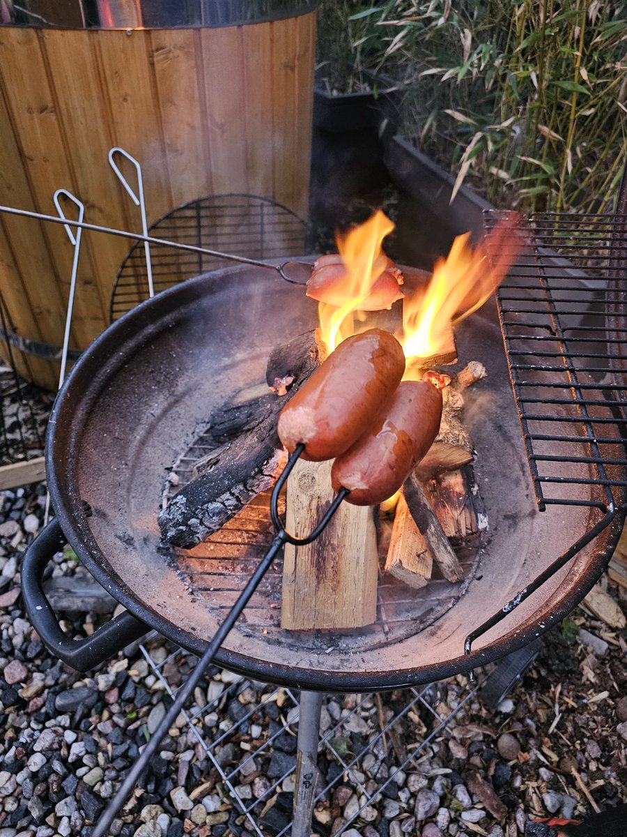 To the many special moments around the 🔥 and on our boat for some side side <a href="/CryptoCanal/">CryptoCanal priv/acc</a> shenanigans with <a href="/urbeEth/">urbe.eth 🐺</a> <a href="/limone_eth/">limone.eth 🍋</a> <a href="/PG_CDG/">Piergiorgio Catti De Gasperi</a> <a href="/OfficialESC/">esc</a> <a href="/ya7ya/">Yahya</a> <a href="/Narodism/">Narodism</a> <a href="/swissDAOspace/">swissDAO</a> <a href="/DarkFiSquad/">DarkFi Squad</a> and many others 😍