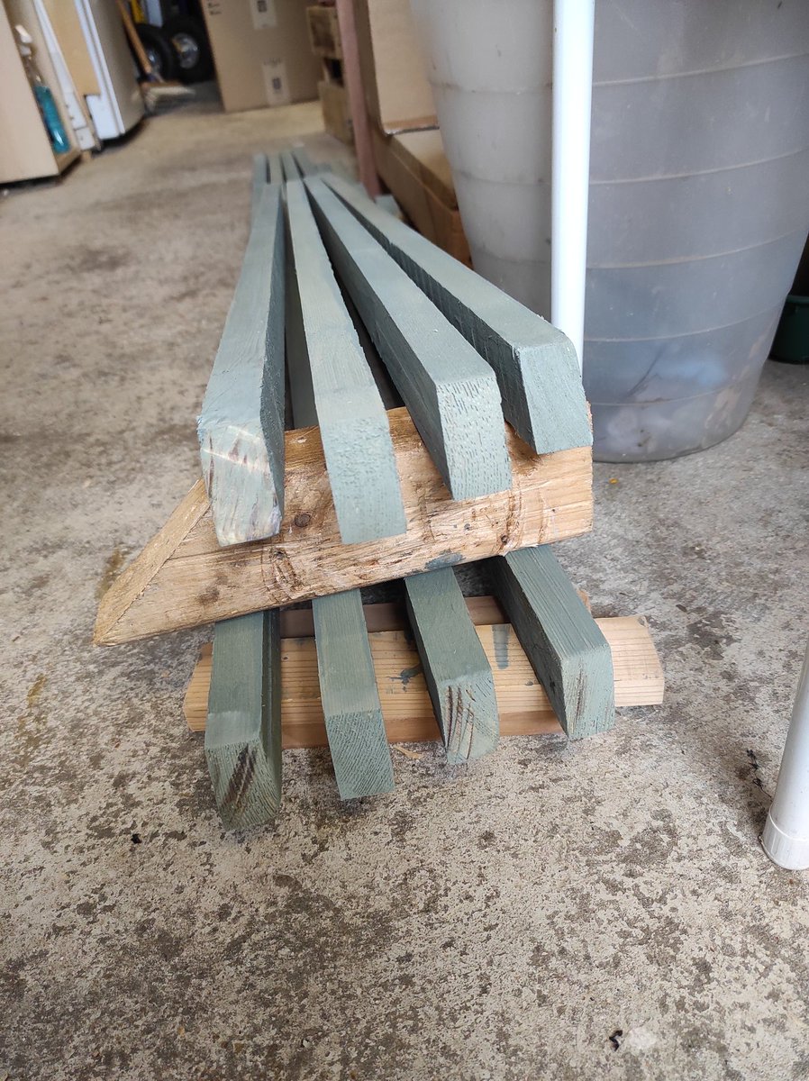 dibley1973's tweet image. A little time on project solar this arvo. It was raining outside, so I fitted a bit of 21mm ply to the wall of the garage for the electrical components to screw to. And added some wood stain to the end grain of some of the wooden parts.
#projectsolar #solarenergy #renewables