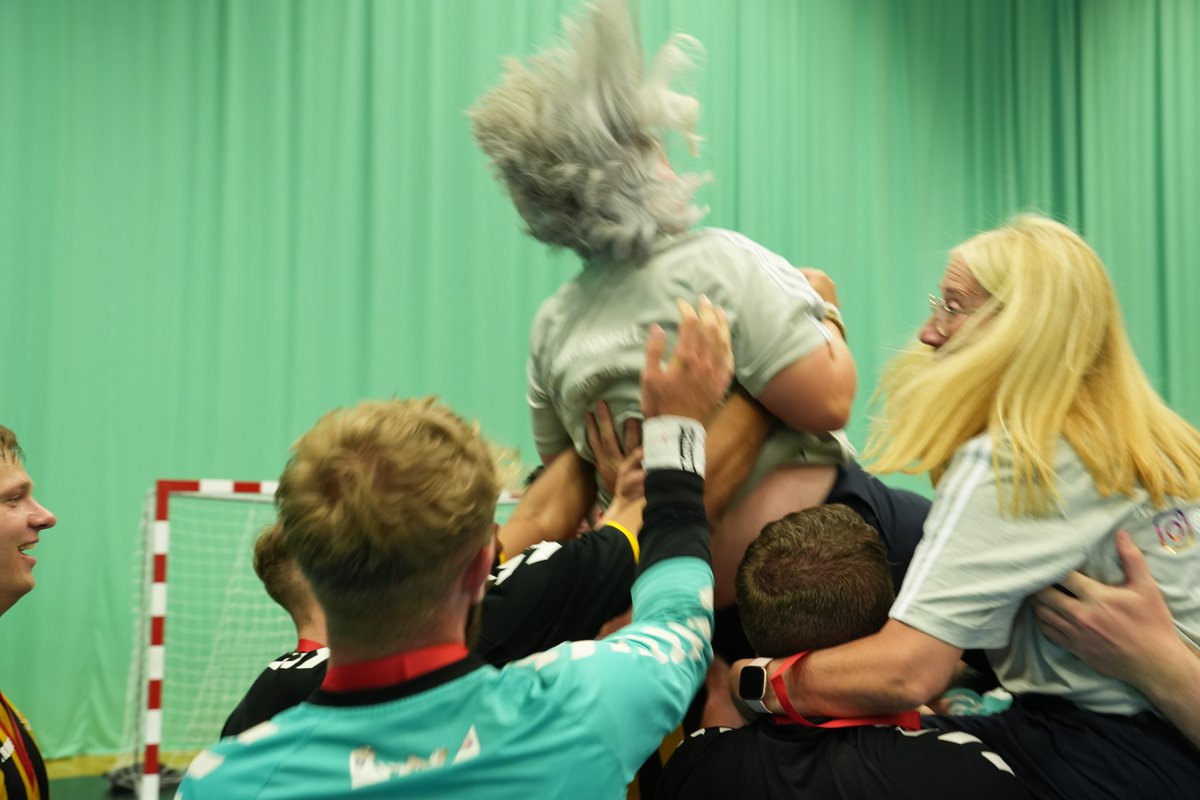 Congratulations NEM Hawks! Men's National Cup Winners! 🏆

NEM Hawks 31
West London Eagles 23

#EHAFinals #Handball