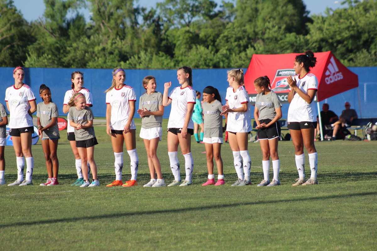 LonestarSC's tweet photo. Tough opponent and tough heat🔥
5/5 Wins & +19 Goal Differential🔥
Shoutout to @stxsoccer & @usysodp for an amazing night!
#HereToInspire | #WeAreLonestar | #HerGame | #TexicanStructures https://t.co/Ukwvl9jFxU