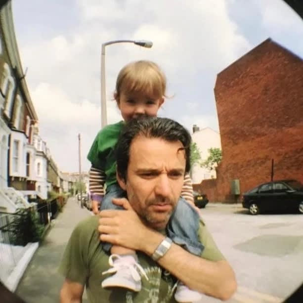 Fathers day is creeping up next week! Have you booked a Sunday roast yet? 😋
.
#theangeloak #angeloak #therye #se15 #london #eastdulwich #nunhead #pub #peckham #southeastlondon #peckhamrye #ryepark #fathersday #dads #father #sundayroast