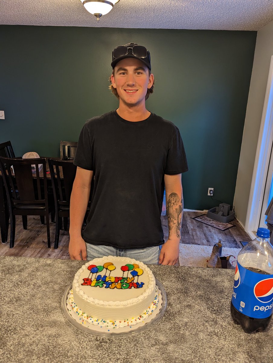 Marlin Robins tweet media