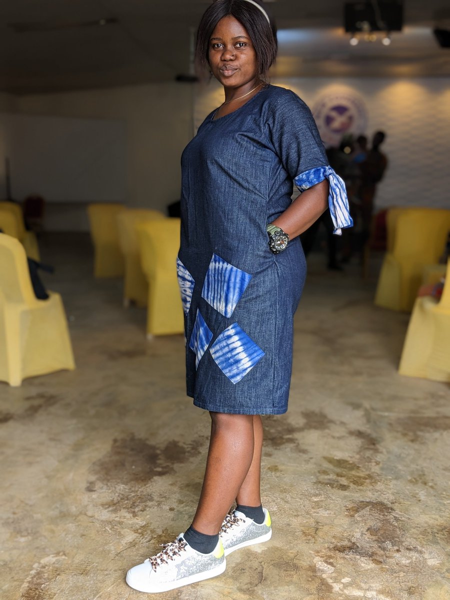 Barneyface's tweet image. Happy rainy Sunday 😘. You go church so or make I face front? 😏 Join us next Sunday to worship Abba at @nccgenesis1

#jesuseverywhere
#nccgenesis