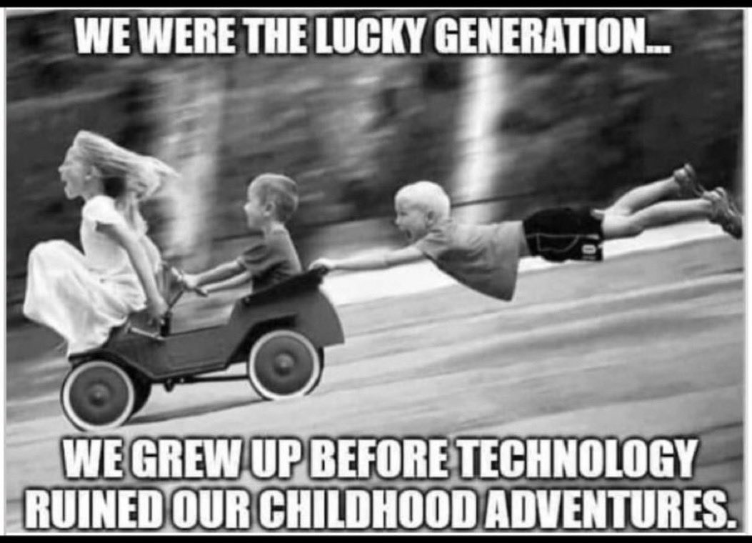 lislms's tweet photo. #GenX 😀 https://t.co/ABLAdCCOGu