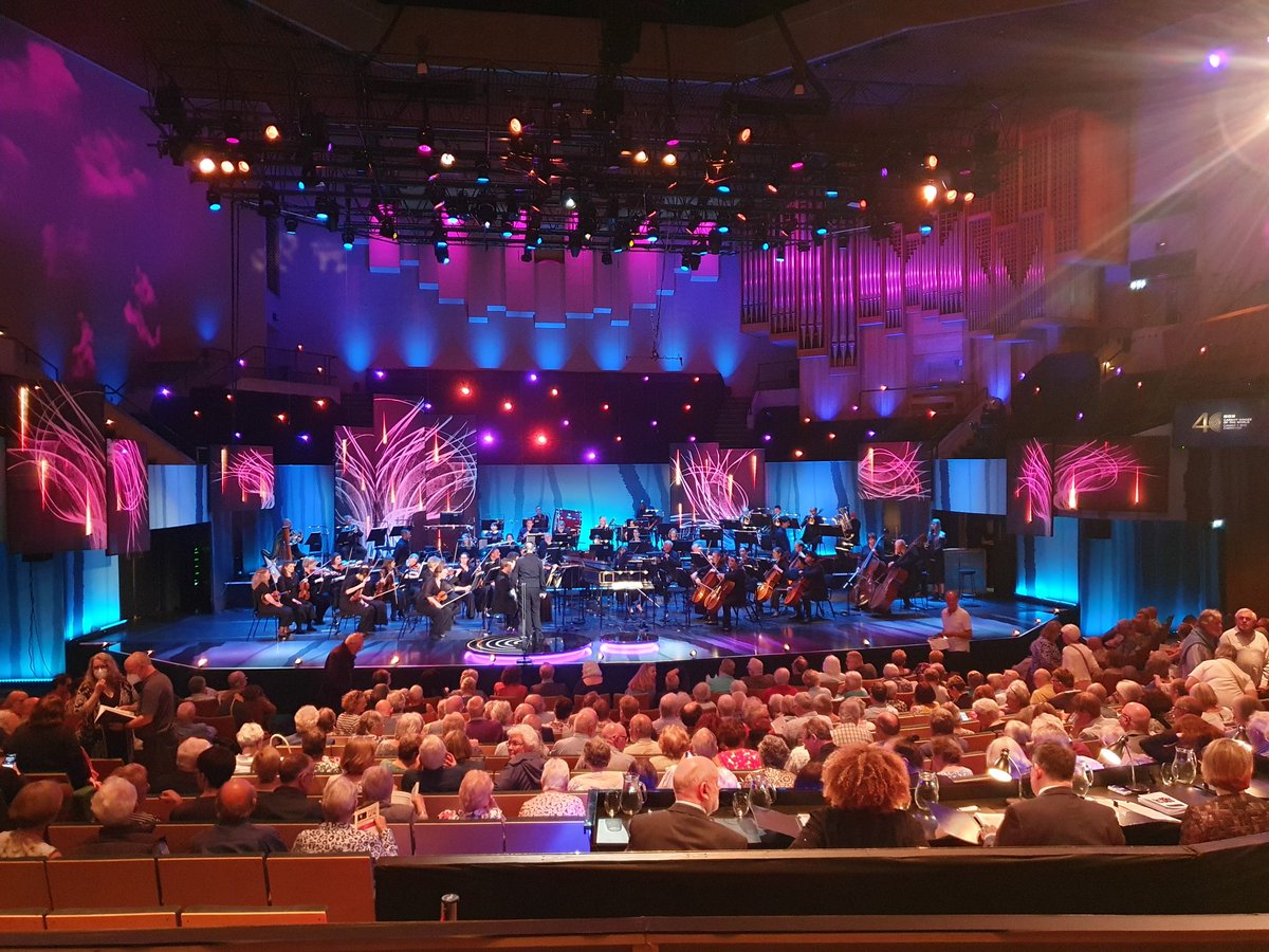 Super excited to be at #Cardiffsinger at #StDavidsHall. What a great set! And fab to see the wonderful #WNOOrchestra on stage. Some tickets still available for the rest of the week. Don't miss it!!