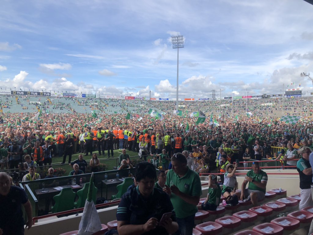 What an occasion !!
Thank you to both teams &amp; everyone that just was there &amp; not there. 
5 in a row, just unbelievable 🇳🇬🇳🇬
#Limerick #Clare