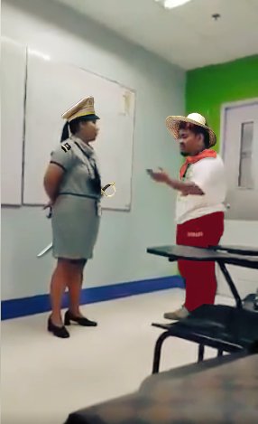 Rei_Allen27's tweet photo. A rare colorized photo of a drunkard Katipunero arguing that he did not drink alcohol to Heneral Luna
#rp612fic #rp612 #tiger https://t.co/FUuG2JOljj